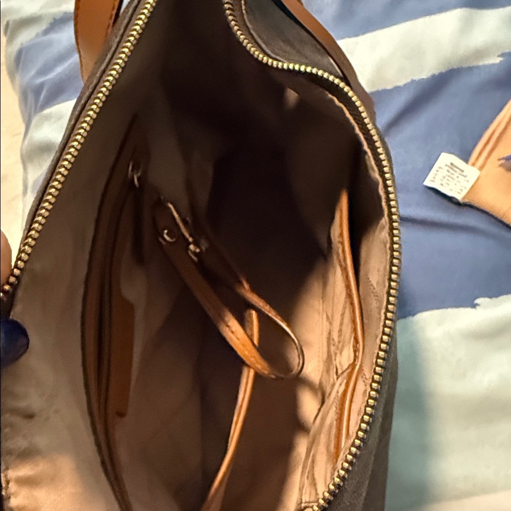 Michael Kors Two-Tone Shoulder Bag - Picture 5 of 10